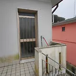 Flat In Near شقة روسولينا ماري